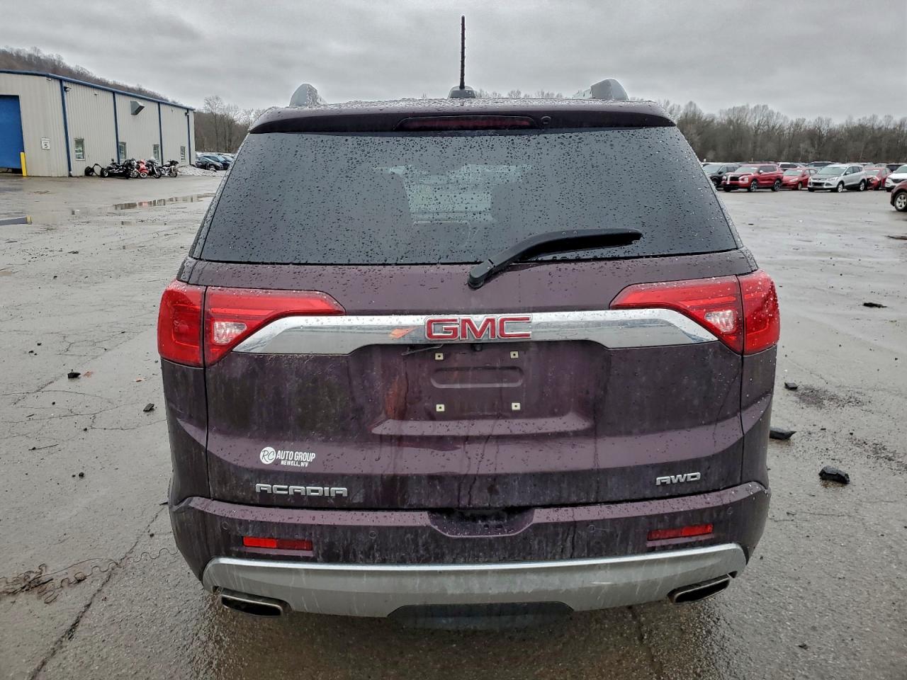 2017 GMC ACADIA DENALI photo 6
