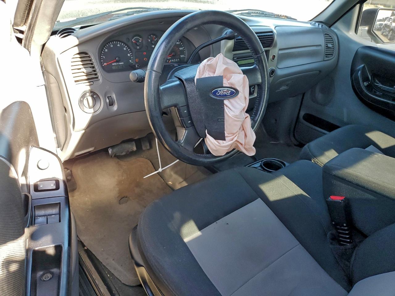 2010 FORD RANGER SUPER CAB photo 8