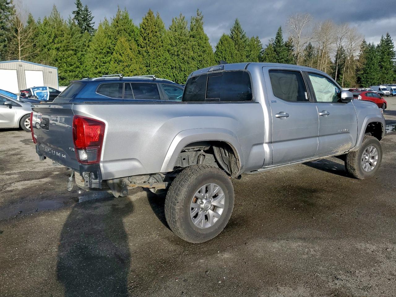 2019 TOYOTA TACOMA DOUBLE CAB photo 3