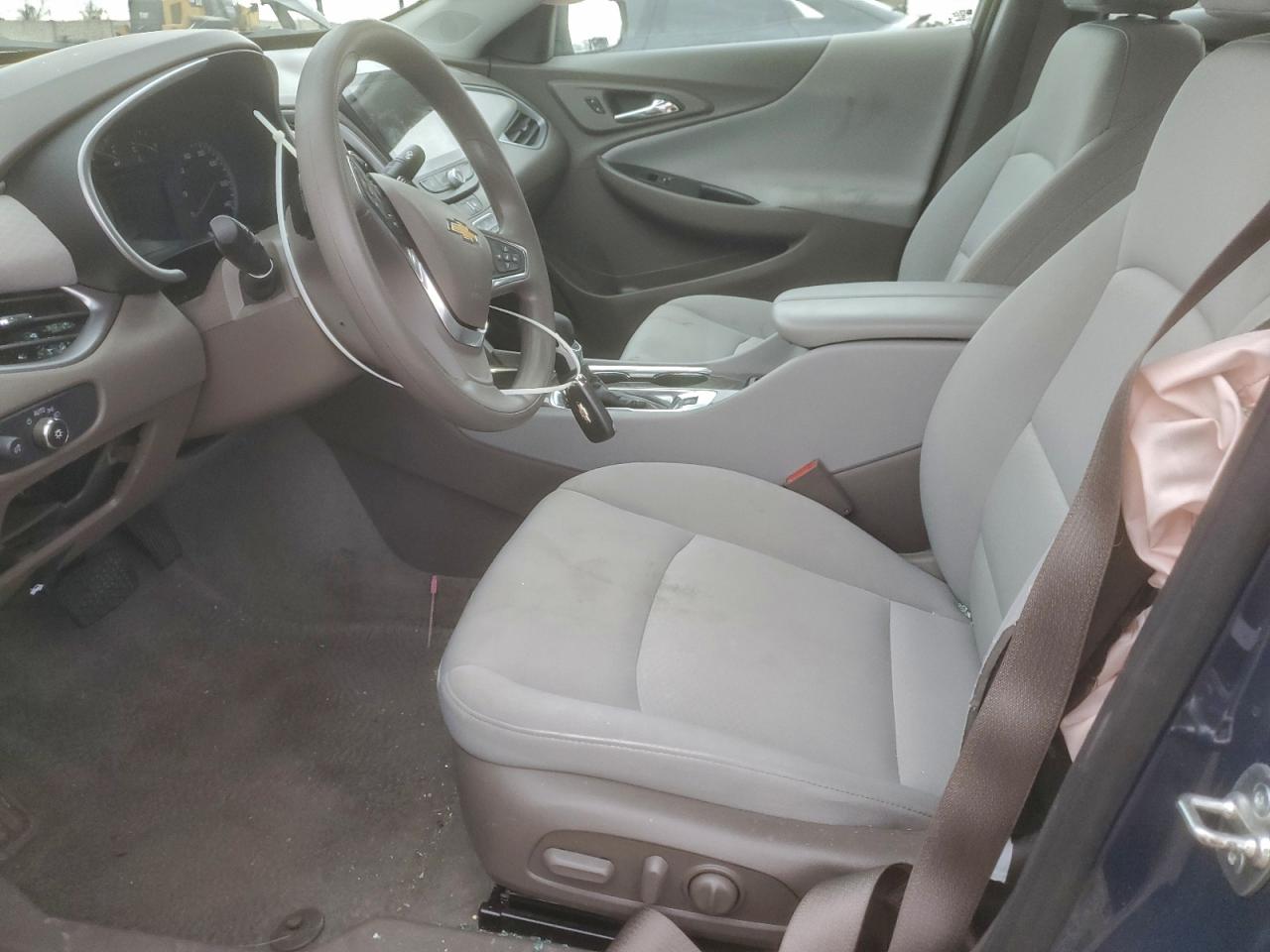 2025 CHEVROLET MALIBU LT photo 7