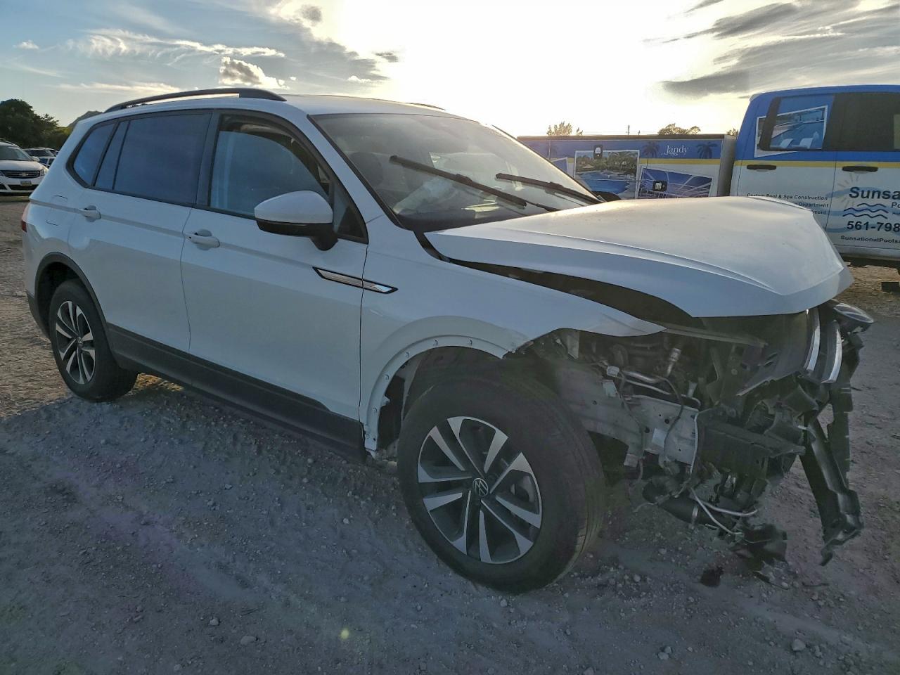 2024 VOLKSWAGEN TIGUAN S photo 4