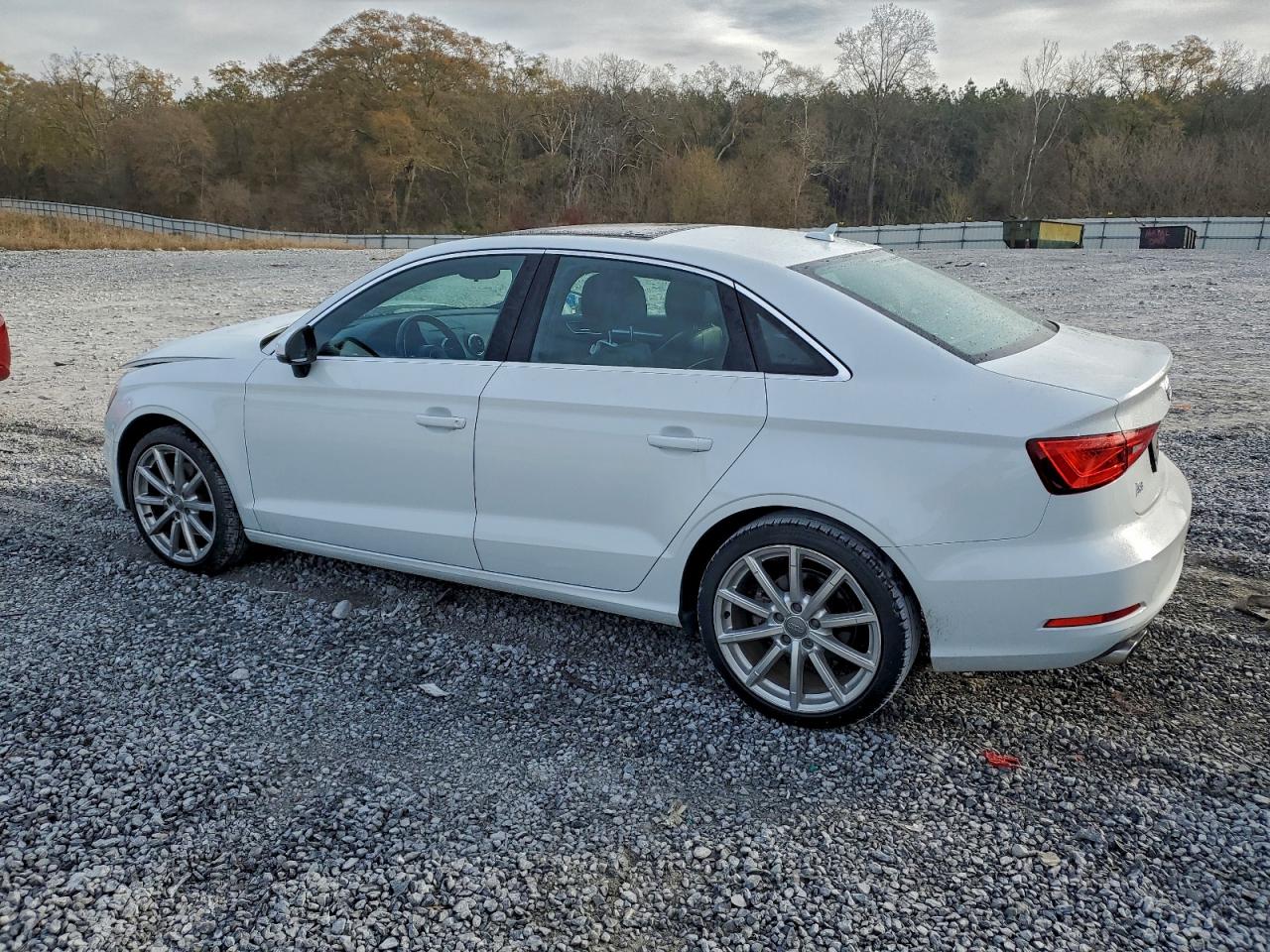 2015 AUDI A3 PREMIUM PLUS photo 2