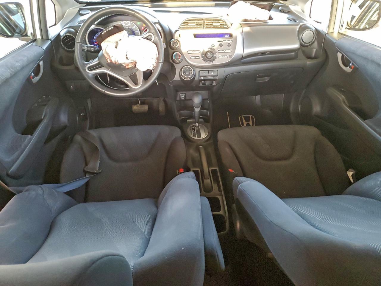 2011 HONDA FIT SPORT photo 8