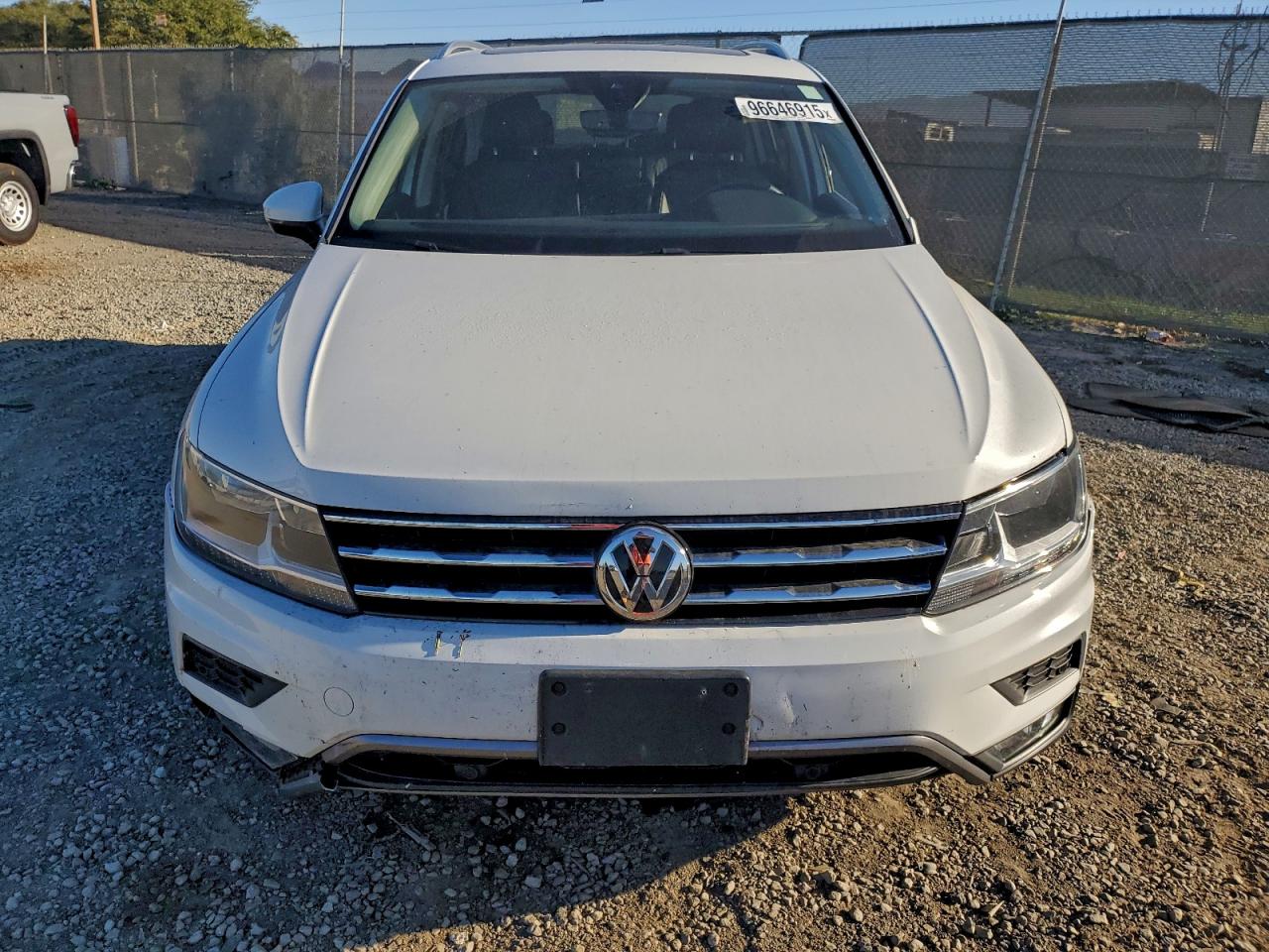 2021 VOLKSWAGEN TIGUAN SE photo 5