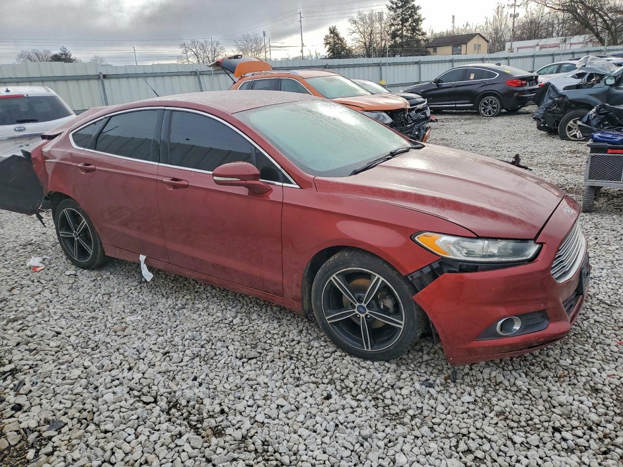 2014 FORD FUSION SE photo 4