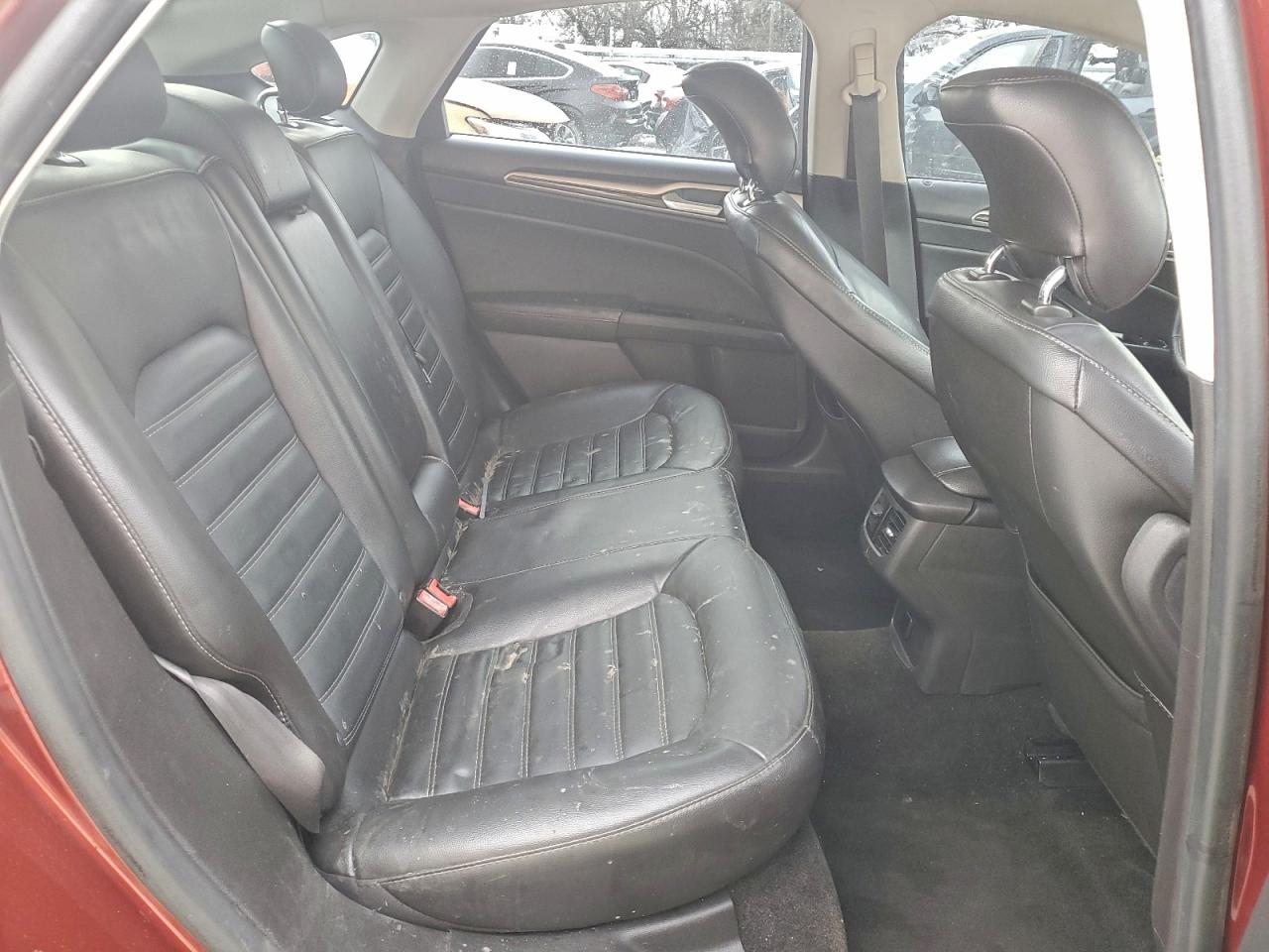 2014 FORD FUSION SE photo 10