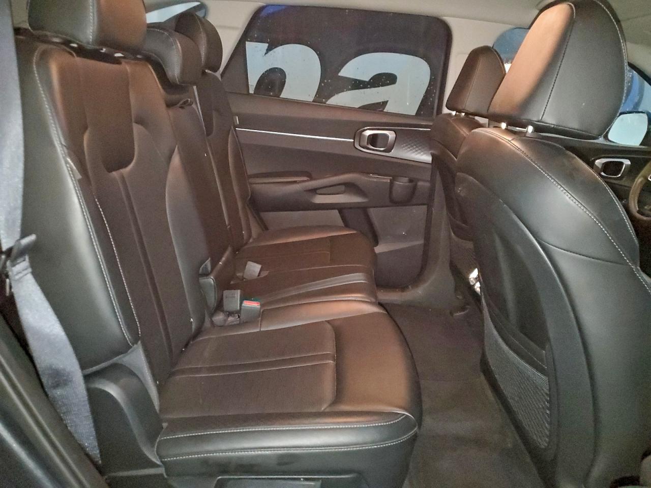 2024 KIA SORENTO S photo 11