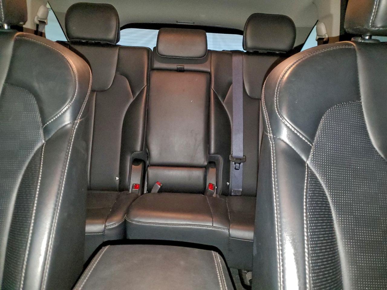2024 KIA SORENTO S photo 10