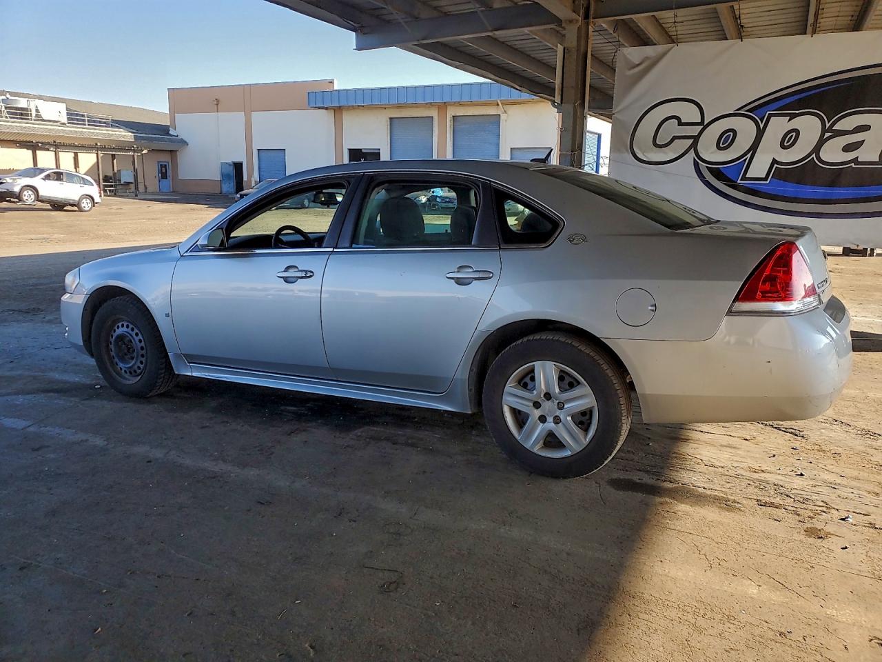 2009 CHEVROLET IMPALA LS photo 2