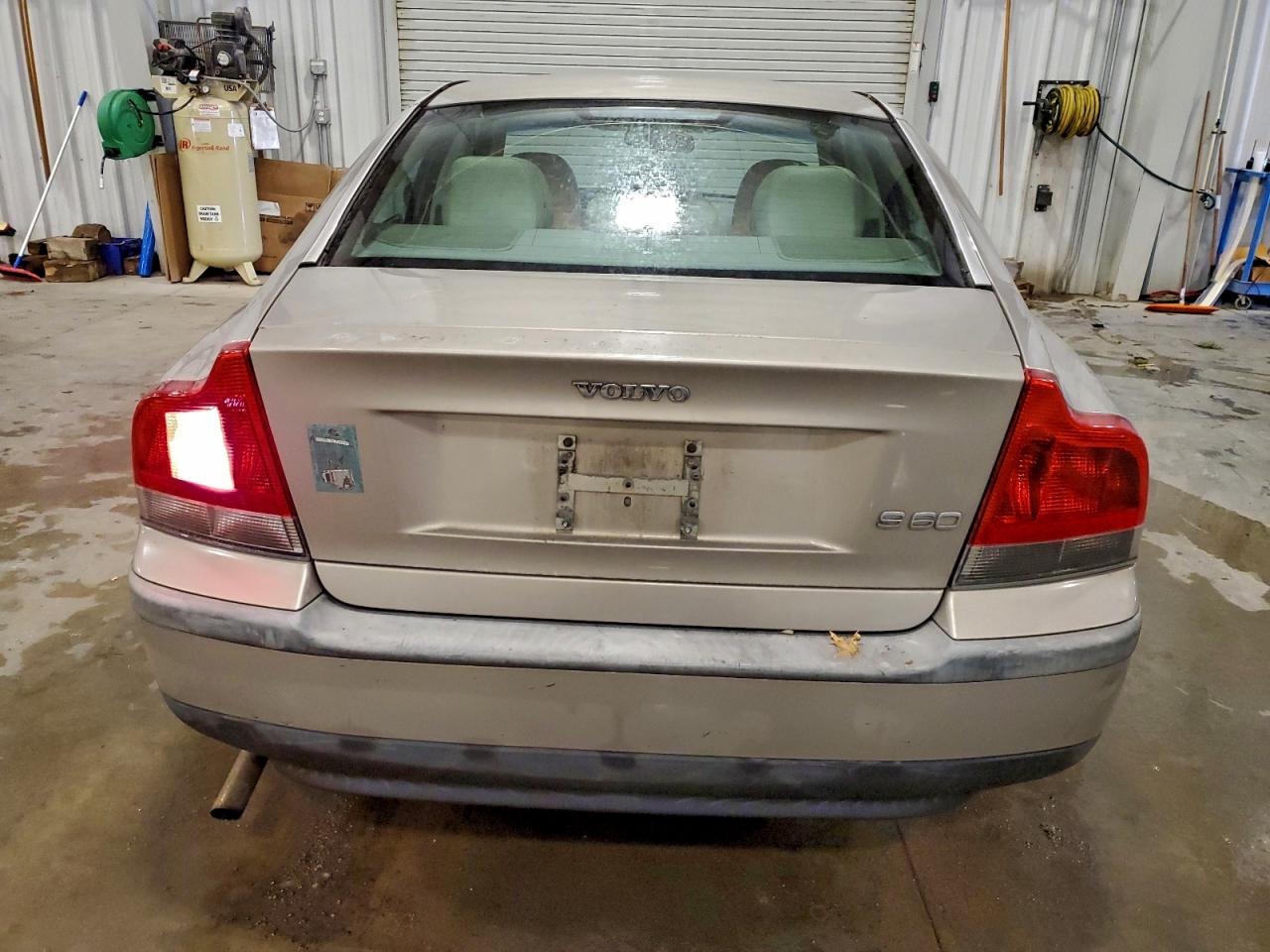 2003 VOLVO S60 photo 6