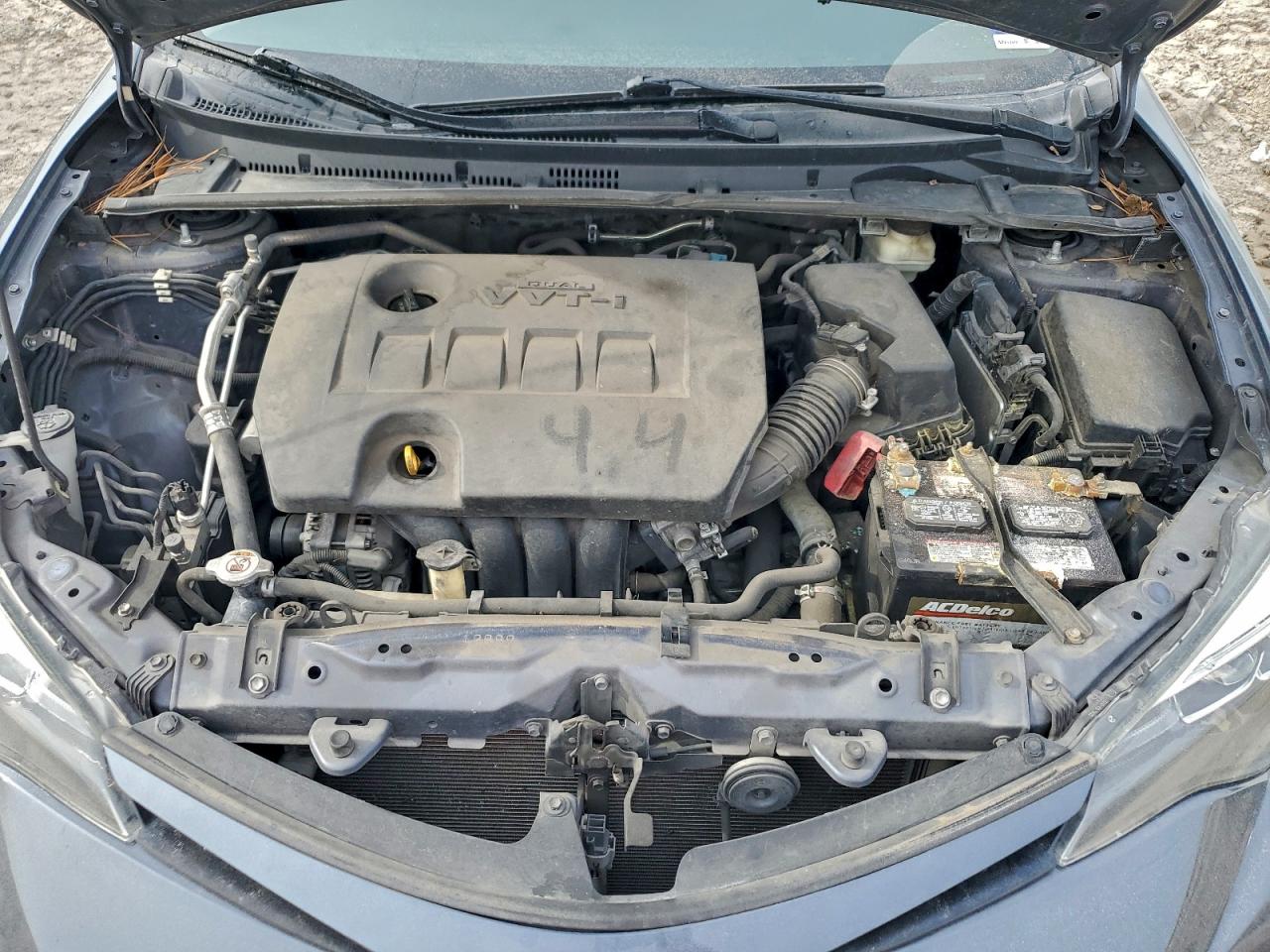 2018 TOYOTA COROLLA L photo 11