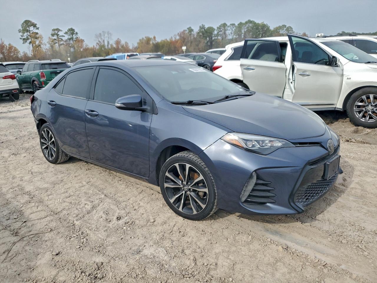 2018 TOYOTA COROLLA L photo 4