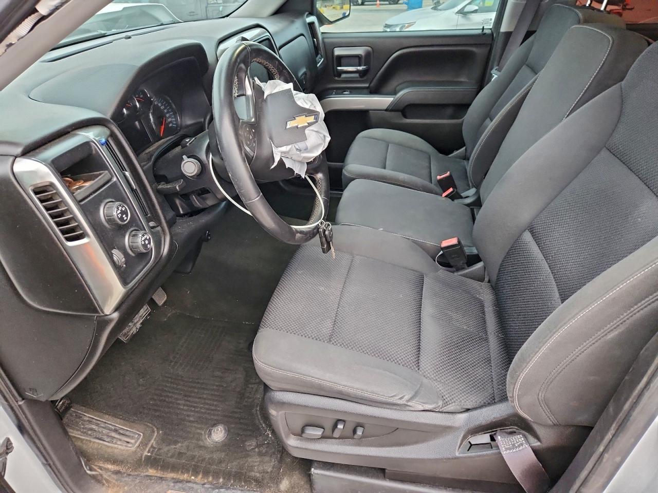 2016 CHEVROLET SILVERADO K1500 LT photo 7
