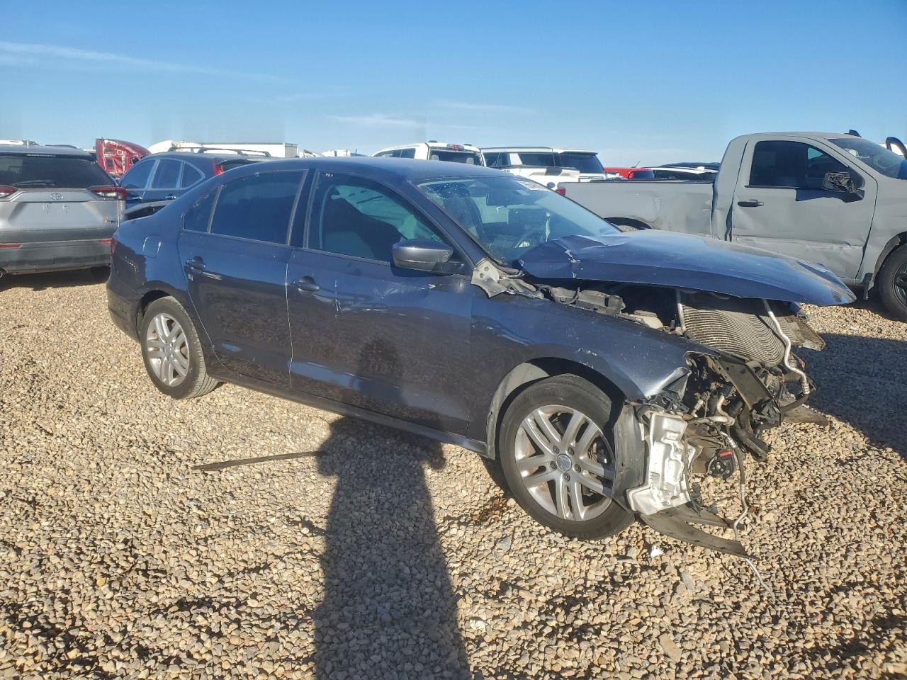 2018 VOLKSWAGEN JETTA S photo 4
