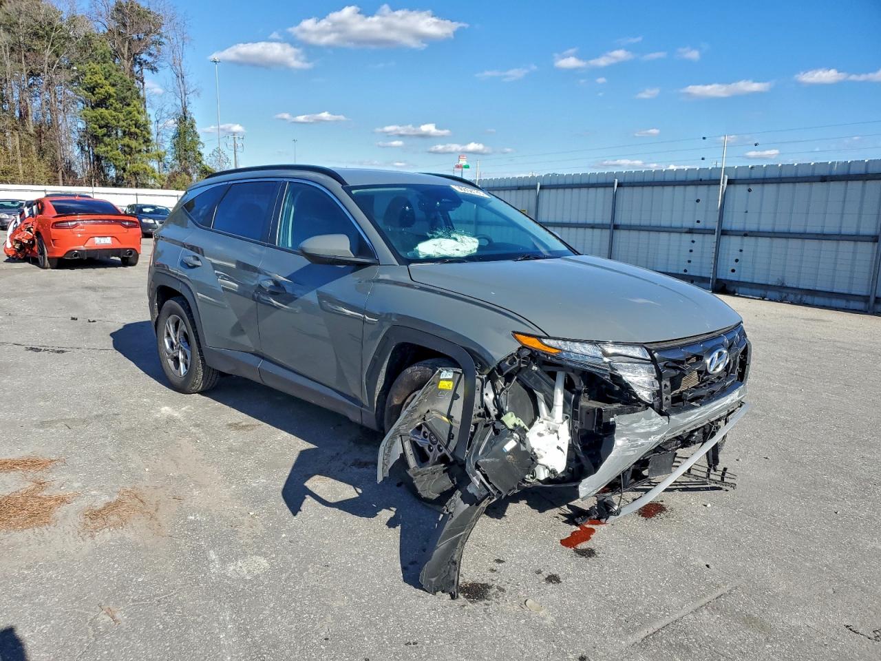 2024 HYUNDAI TUCSON SEL photo 4