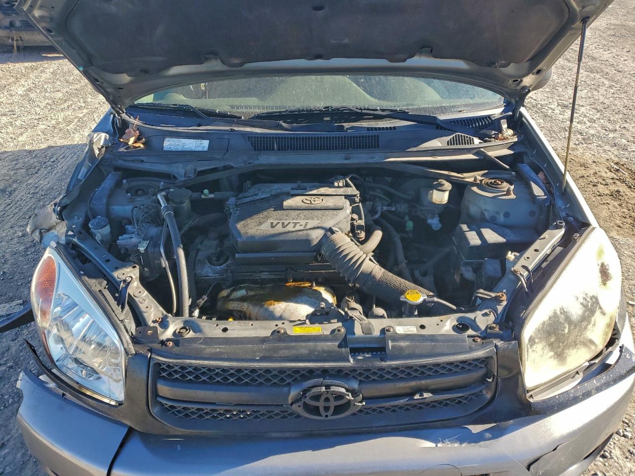 2004 TOYOTA RAV4 photo 12