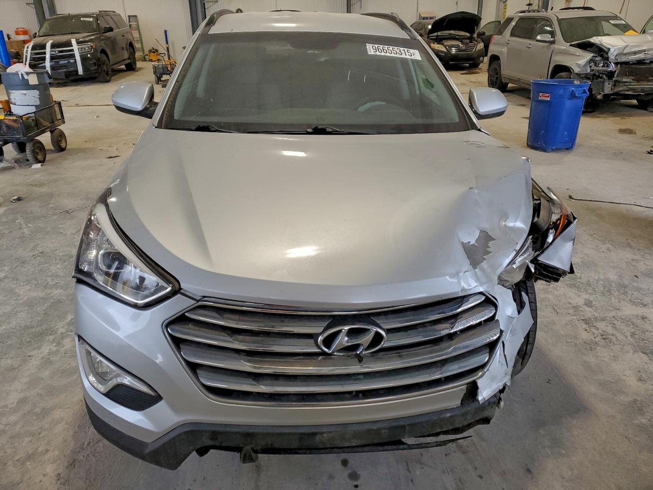 2016 HYUNDAI SANTA FE SE photo 5