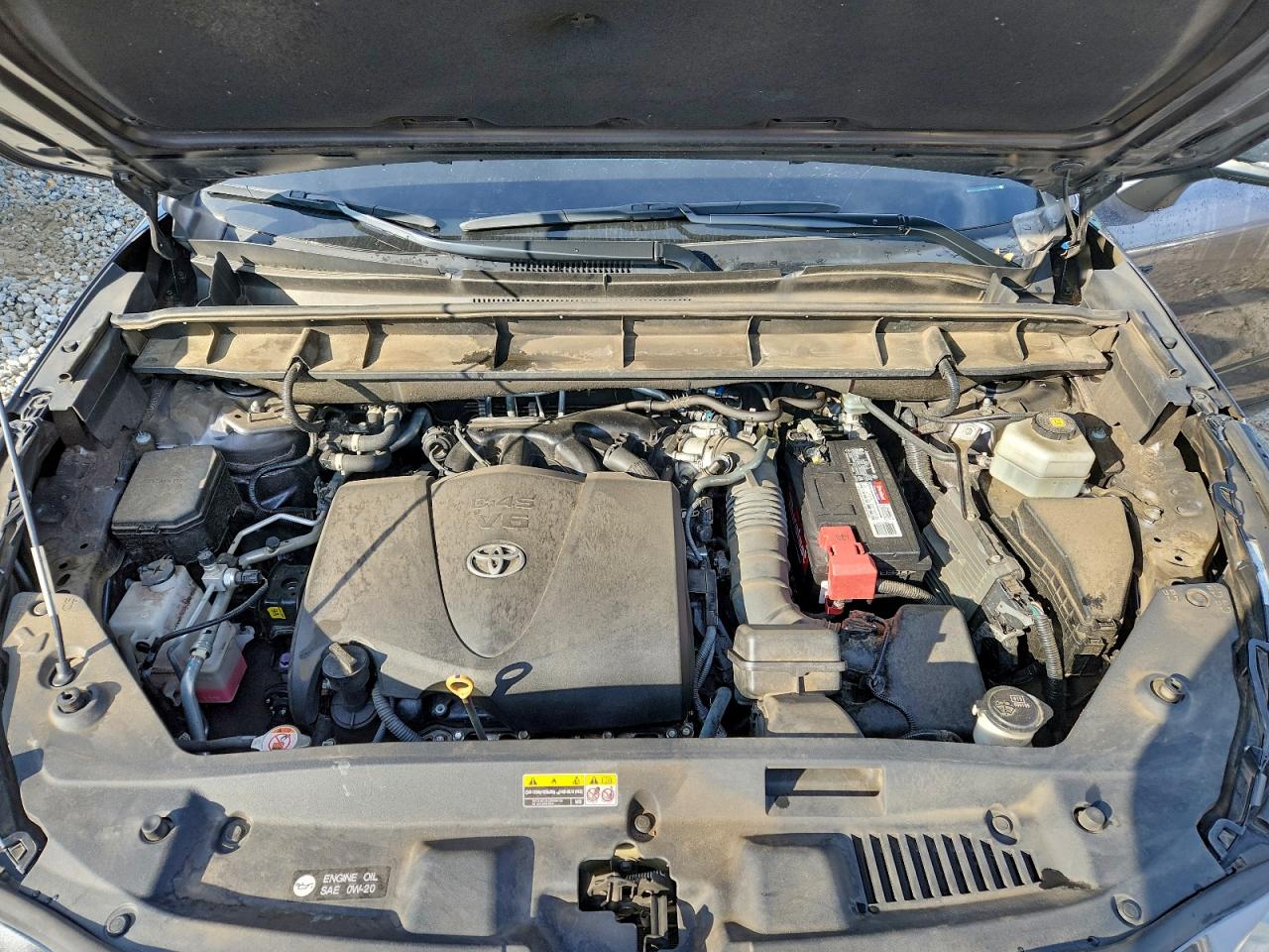 2022 TOYOTA HIGHLANDER XLE photo 12