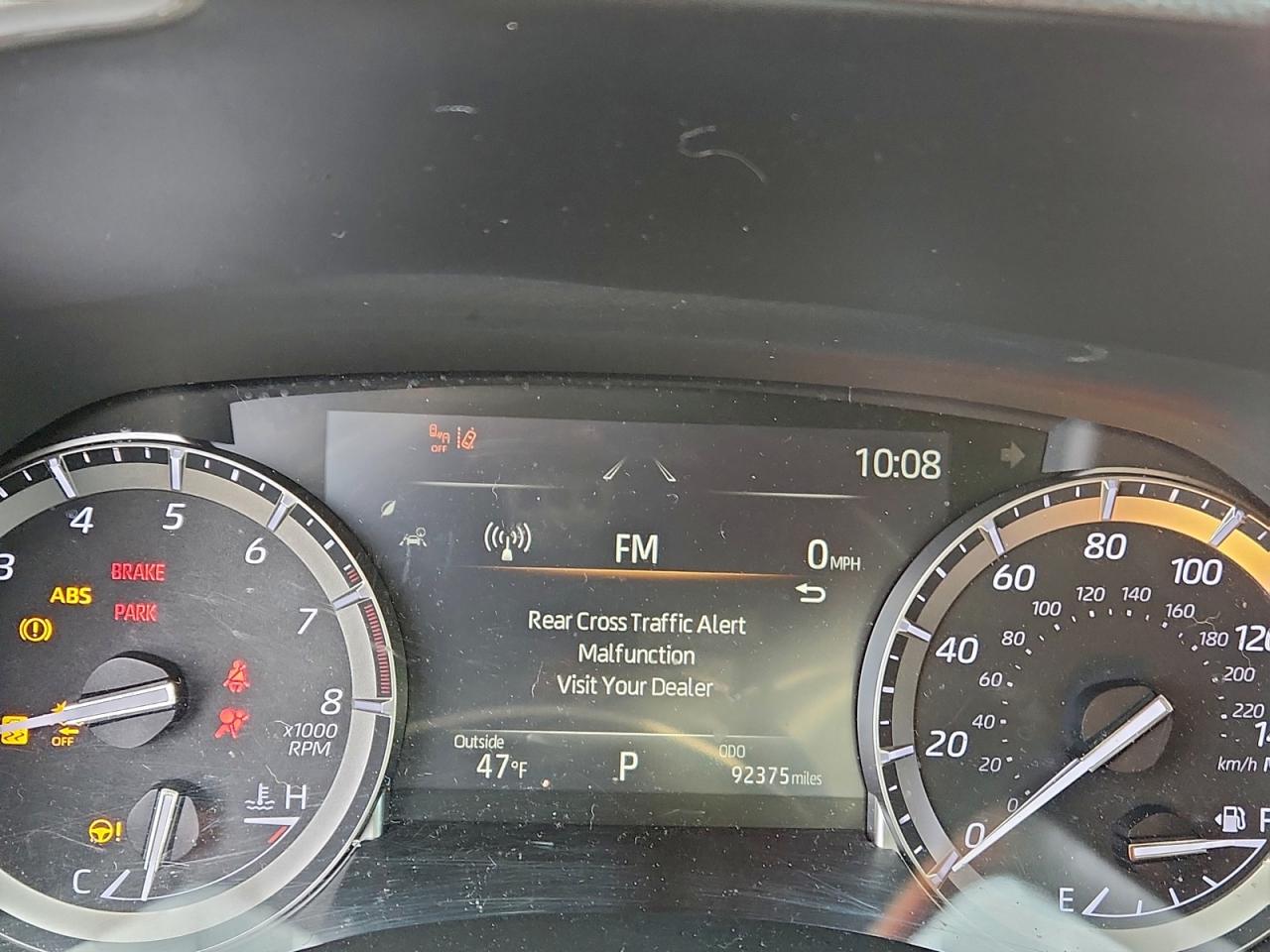 2022 TOYOTA HIGHLANDER XLE photo 9