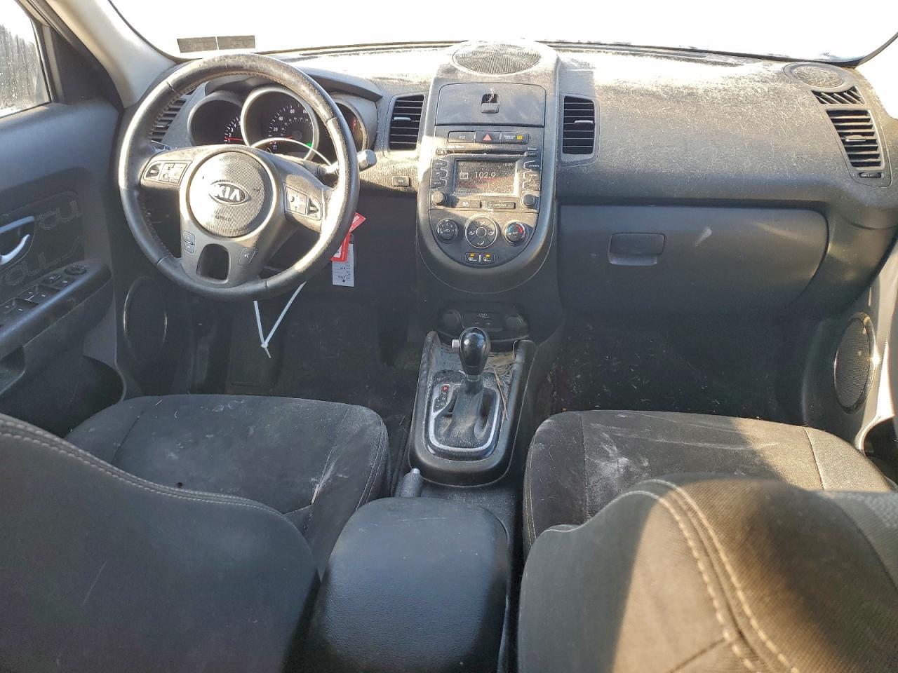 2013 KIA SOUL + photo 8