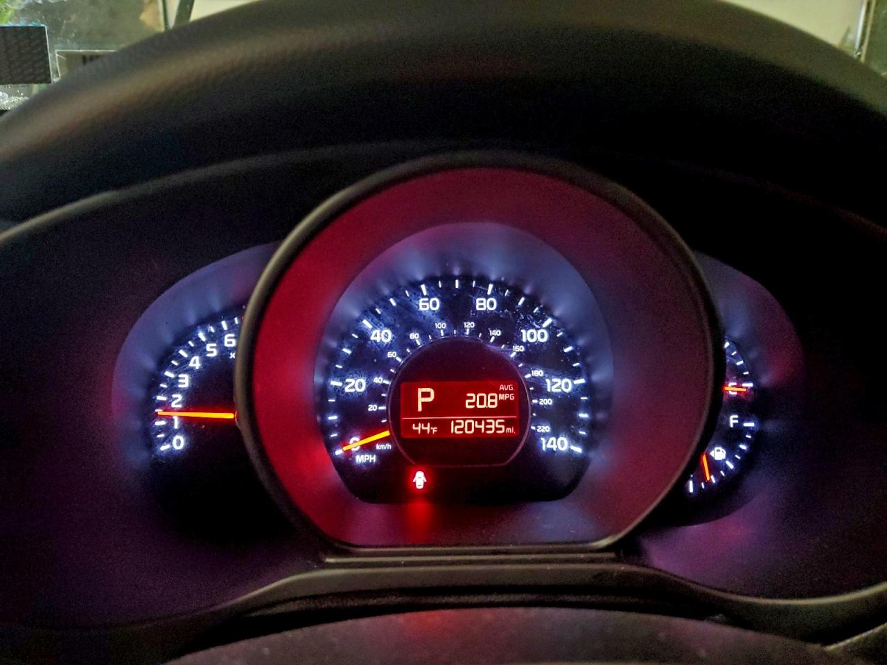 2015 KIA SOUL + photo 9