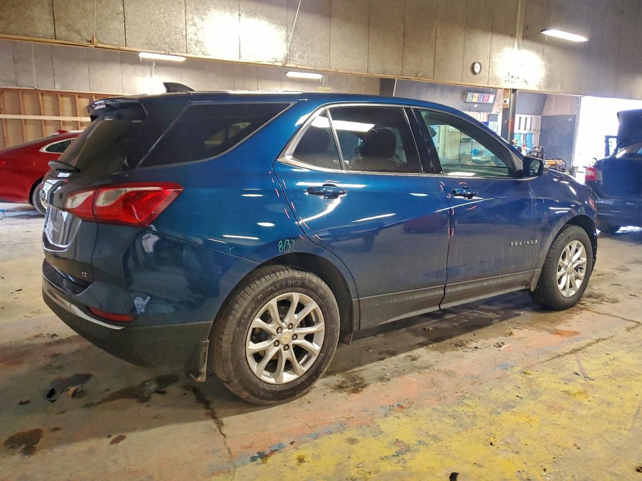 2019 CHEVROLET EQUINOX LT photo 3