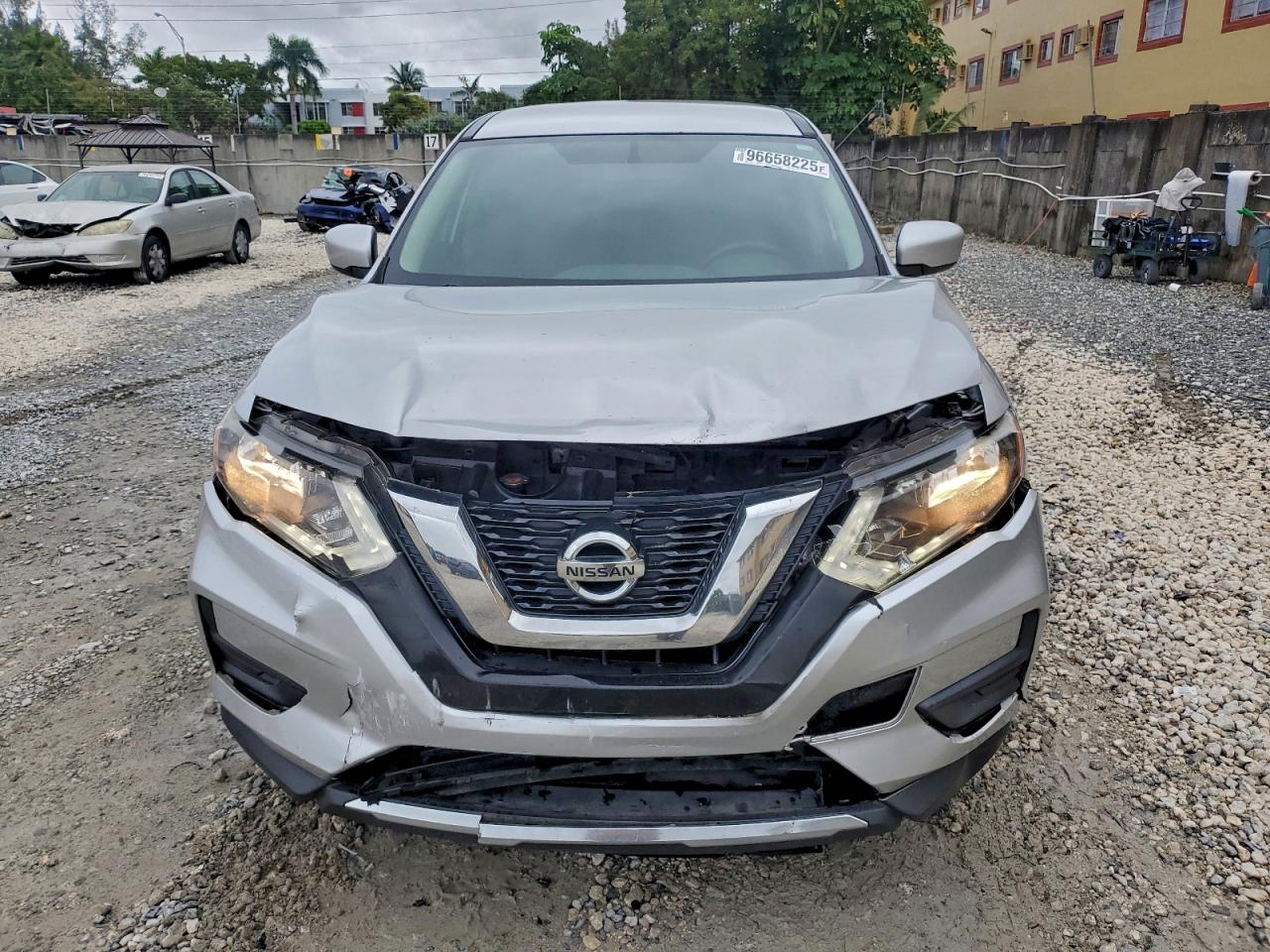 2017 NISSAN ROGUE S photo 5
