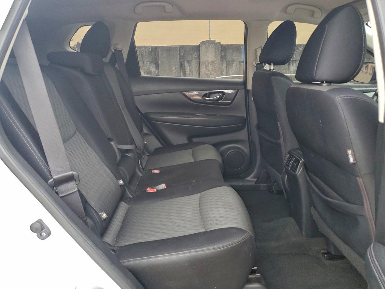2017 NISSAN ROGUE S photo 10