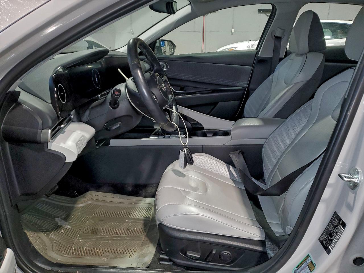 2022 HYUNDAI ELANTRA SEL photo 7