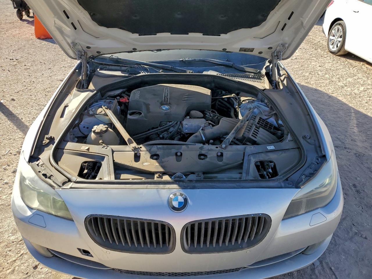 2013 BMW 528 XI photo 11