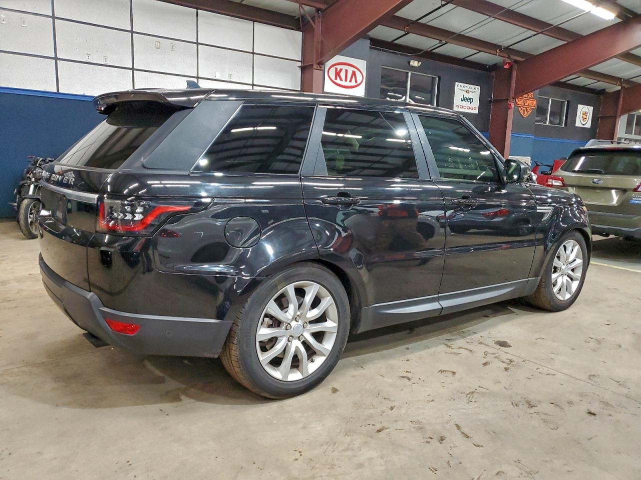 2016 LAND ROVER RANGE ROVER SPORT HSE photo 3