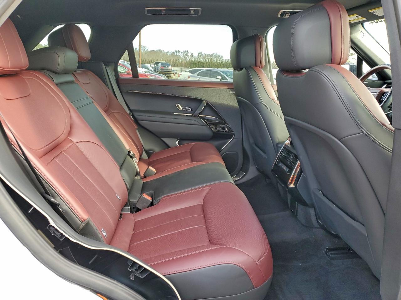2024 LAND ROVER RANGE ROVER SPORT DYNAMIC SE photo 10