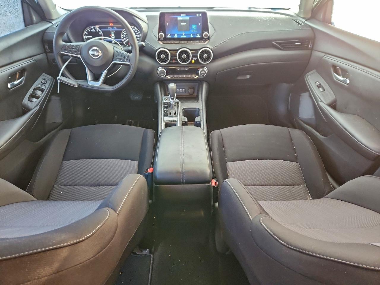 2025 NISSAN SENTRA SV photo 8
