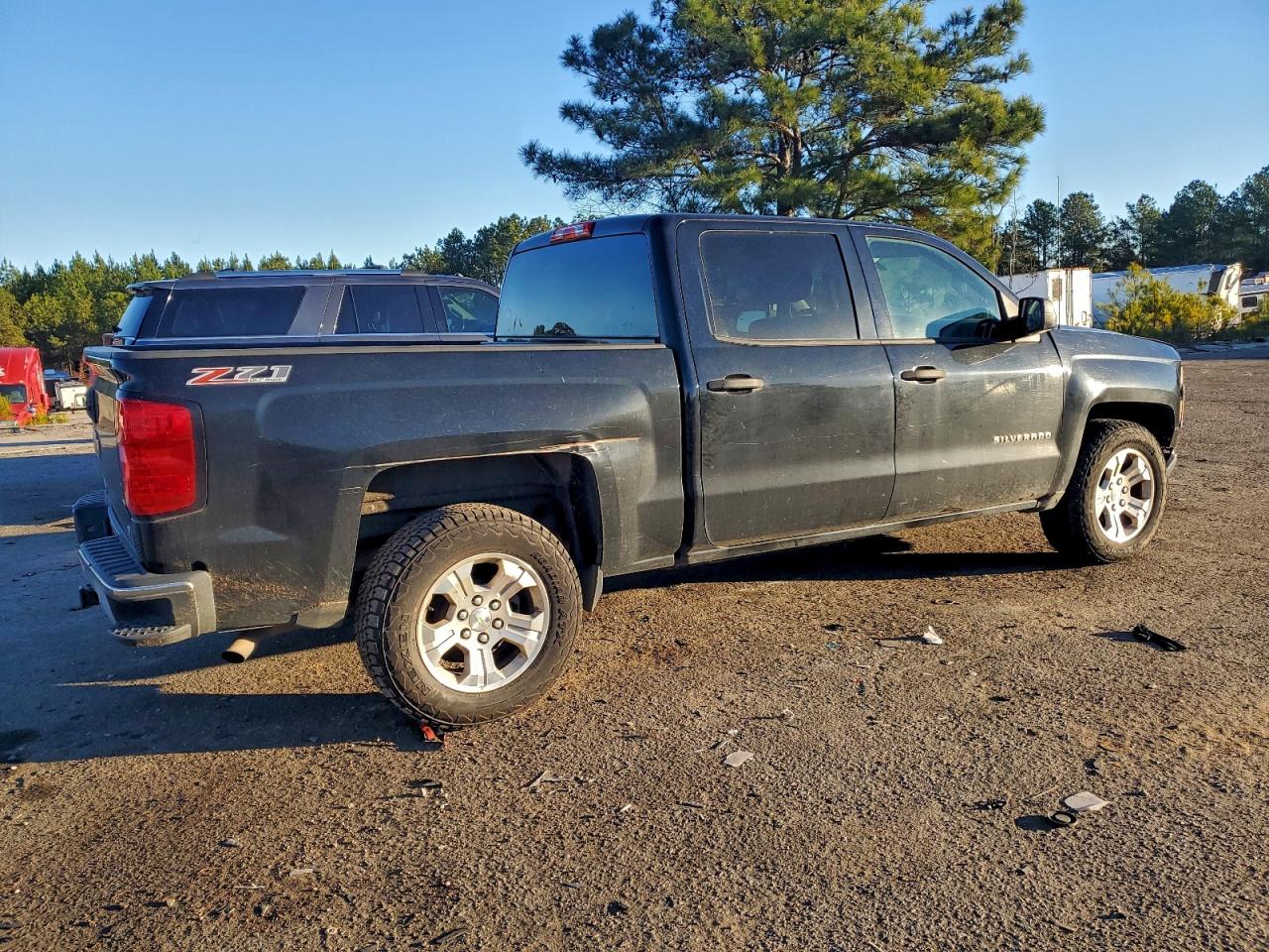 2014 CHEVROLET SILVERADO K1500 LT photo 3
