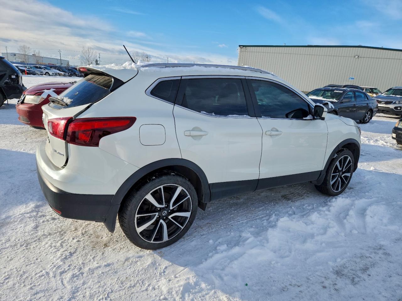 2018 NISSAN ROGUE SPORT S photo 3