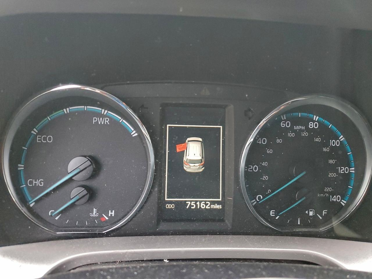 2016 TOYOTA RAV4 HV XLE photo 9