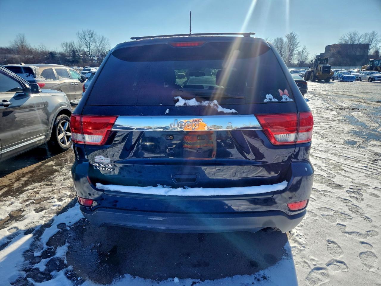 2012 JEEP GRAND CHEROKEE LAREDO photo 6