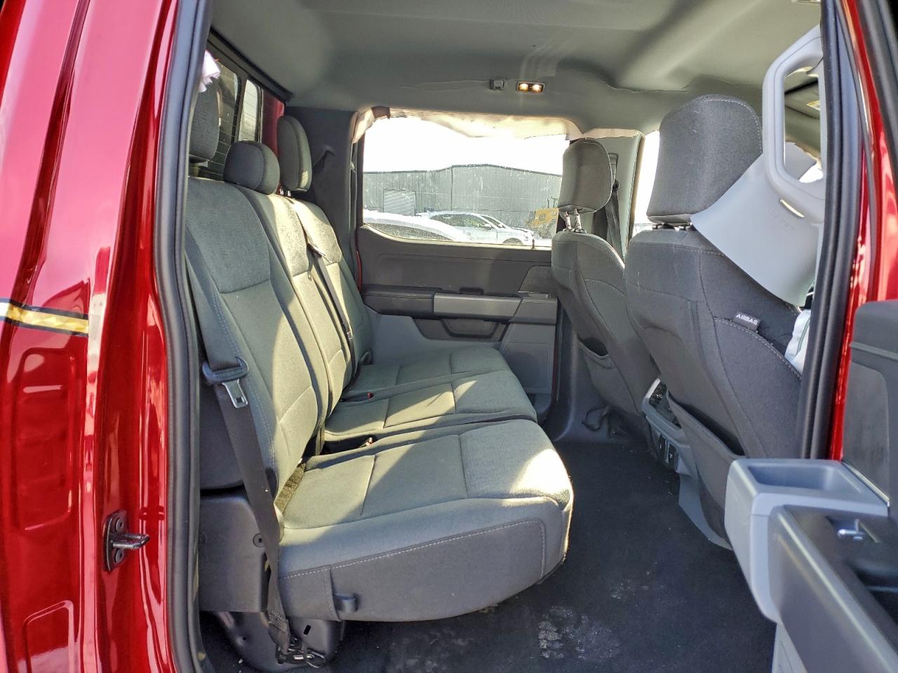 2024 FORD F150 XLT photo 10