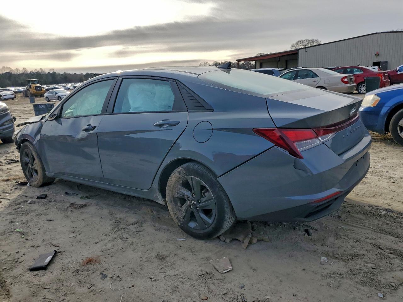 2021 HYUNDAI ELANTRA SEL photo 2