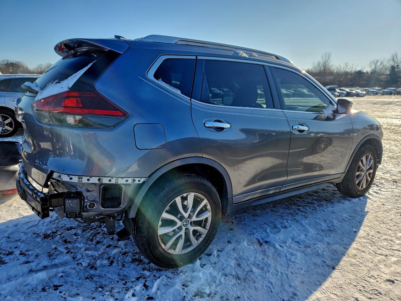2018 NISSAN ROGUE S photo 3