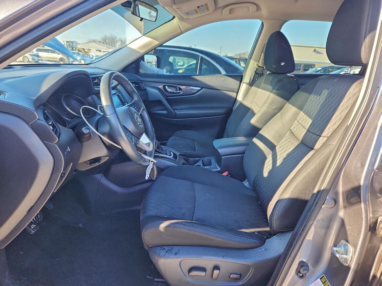 2018 NISSAN ROGUE S photo 7
