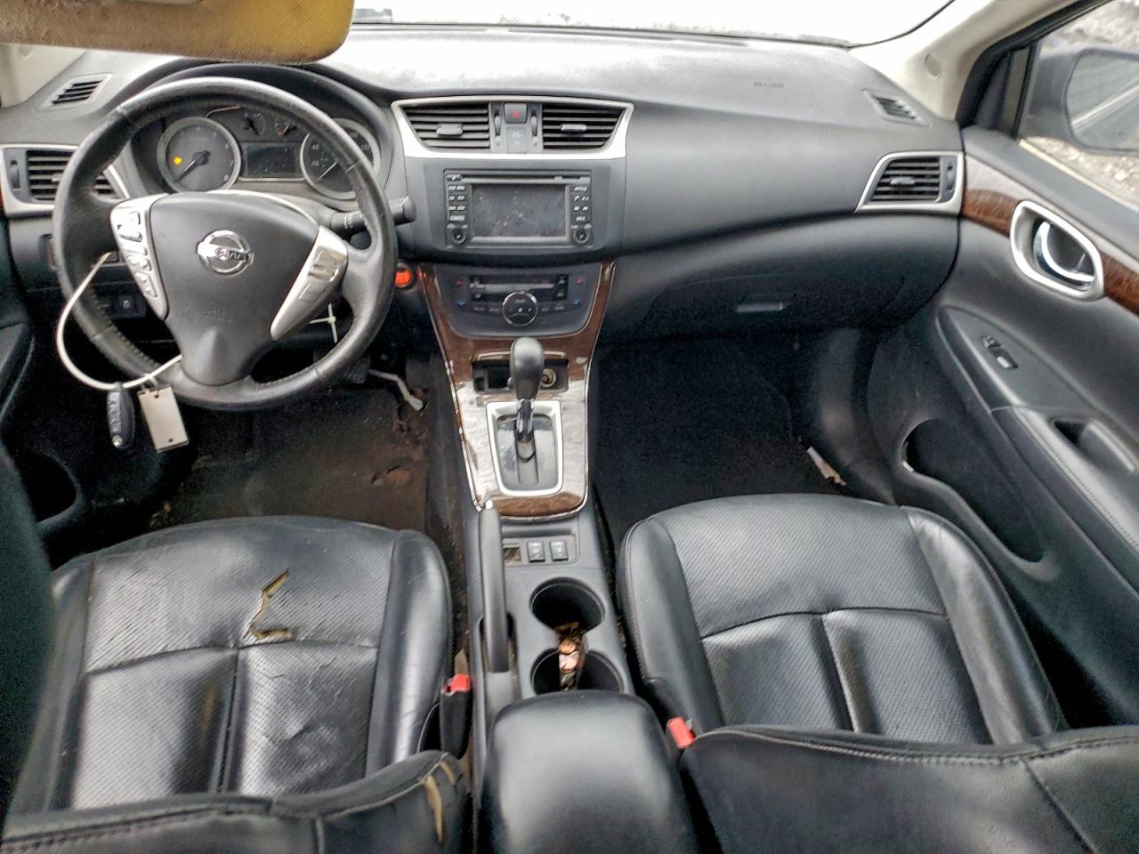 2015 NISSAN SENTRA S photo 8