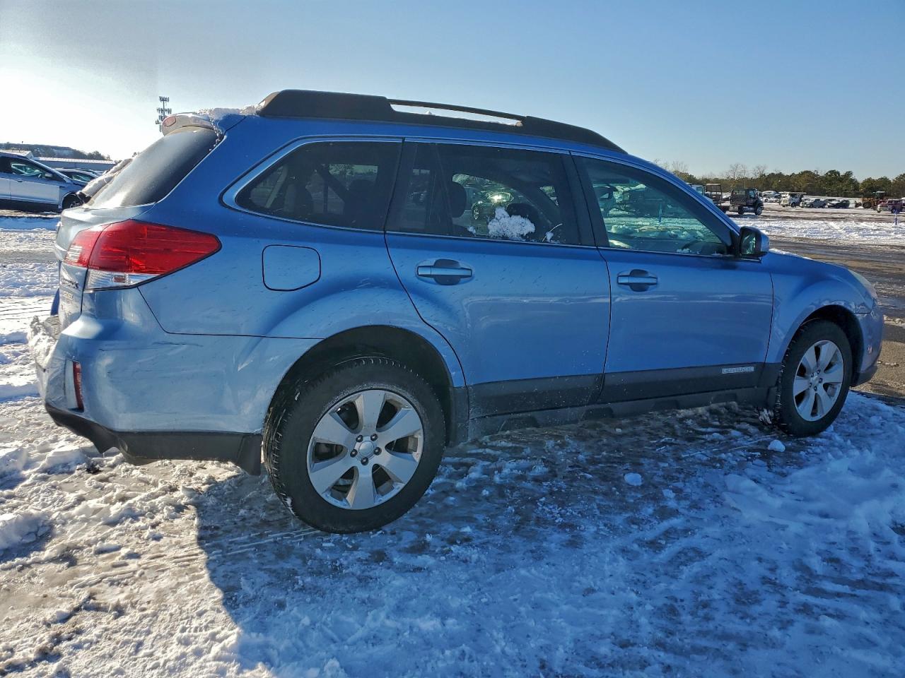 2011 SUBARU OUTBACK 2.5I PREMIUM photo 3