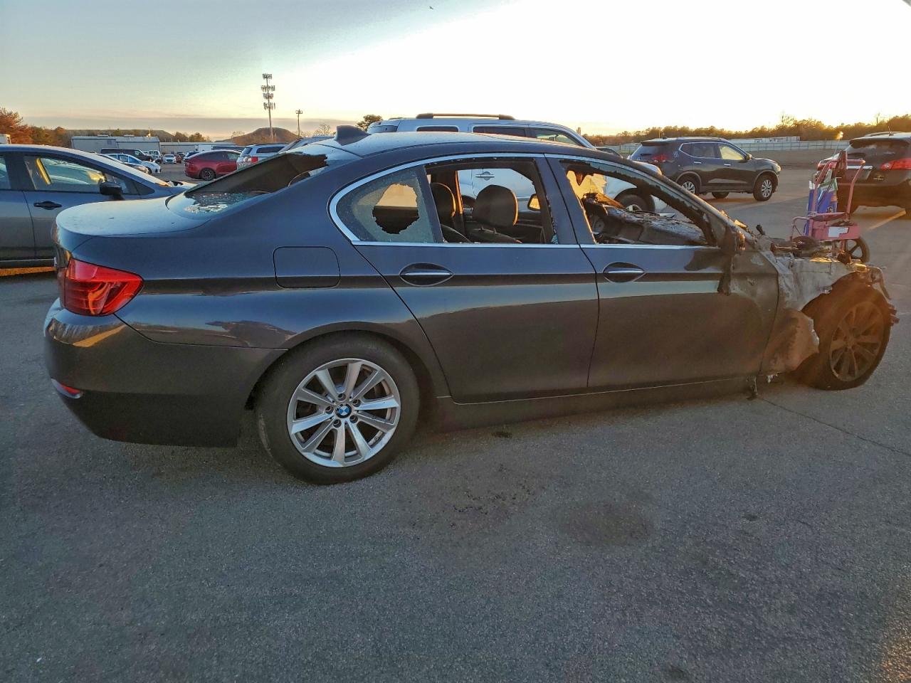 2016 BMW 528 XI photo 3