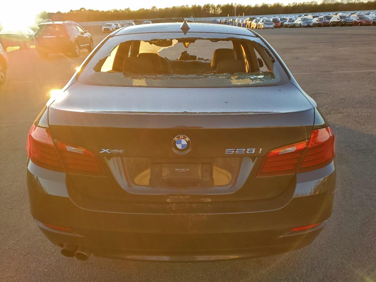 2016 BMW 528 XI photo 6