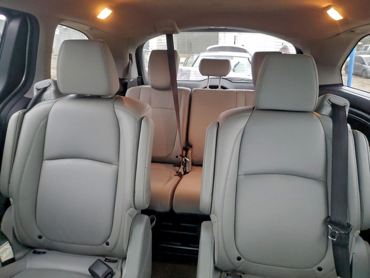 2019 HONDA ODYSSEY EXL photo 10