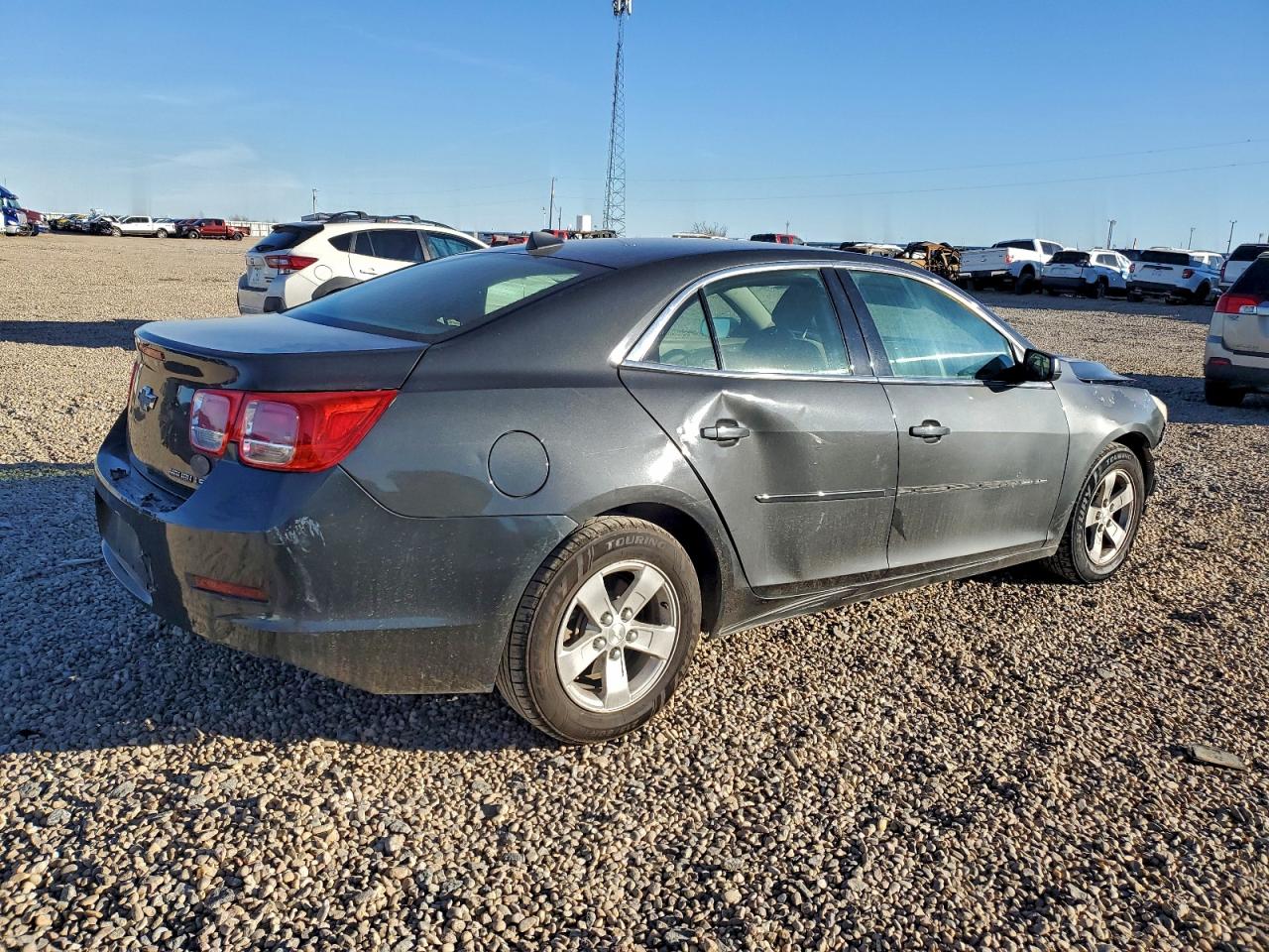 2014 CHEVROLET MALIBU LS photo 3