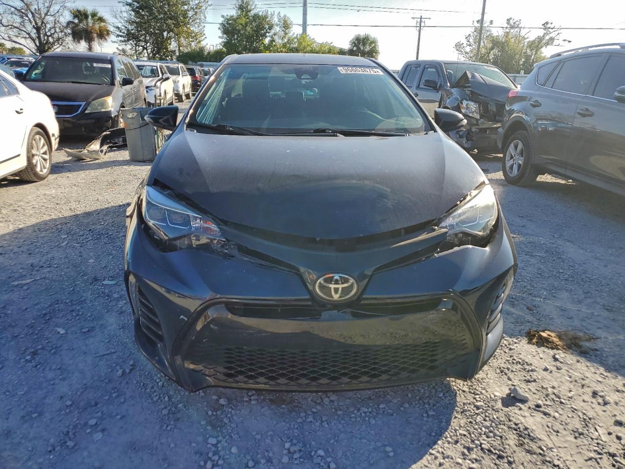 2019 TOYOTA COROLLA L photo 5