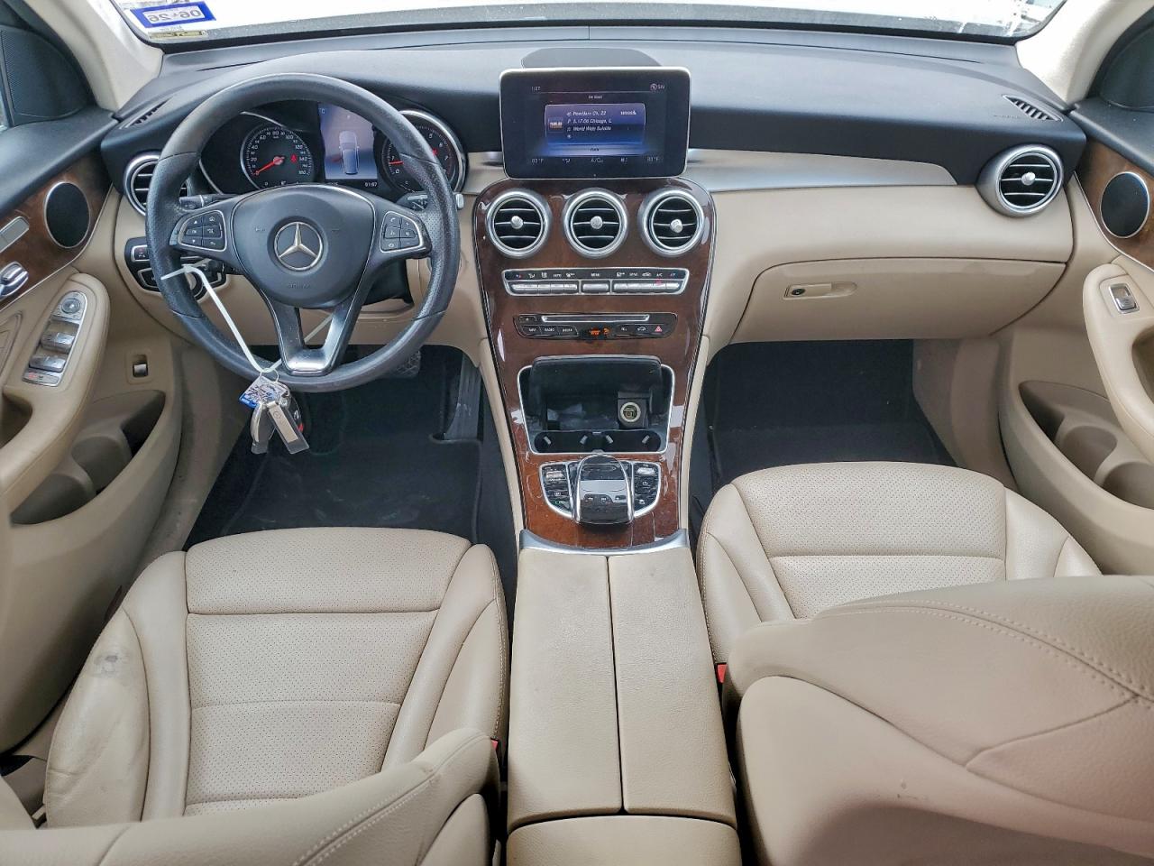 2018 MERCEDES-BENZ GLC 300 photo 8