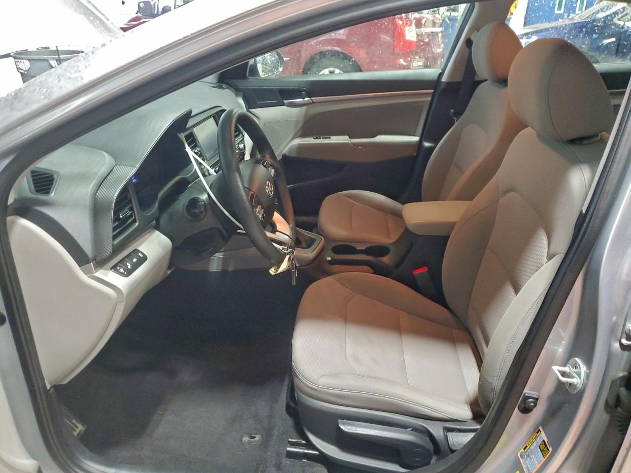 2020 HYUNDAI ELANTRA SEL photo 13